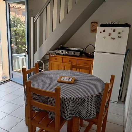 Maison Avec Terrasse Et Piscine Dans Residence A 6Min De La Plage Сент-Марі-ла-Мер Екстер'єр фото